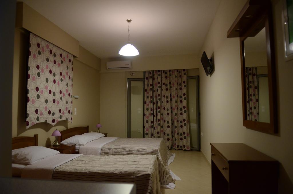 Papanikolaou Rooms Neochori  Ngoại thất bức ảnh
